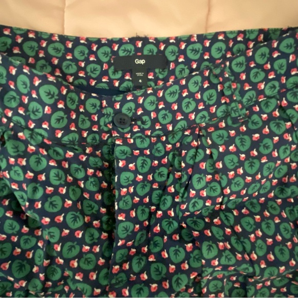 Gap Pattern Skirt Navy/Green/Pink (size 4) - Picture 5 of 5